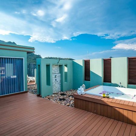 Phi Phi Harbour View Hotel-Sha Extra Plus Екстер'єр фото